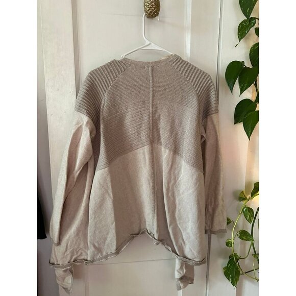 DKNY women’s size large silver gray cardigan - Picture 9 of 12